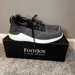 FootJoy Women’s Golf Shoe Spikeless Flex XP, Black, Size 10. Excellent Condition